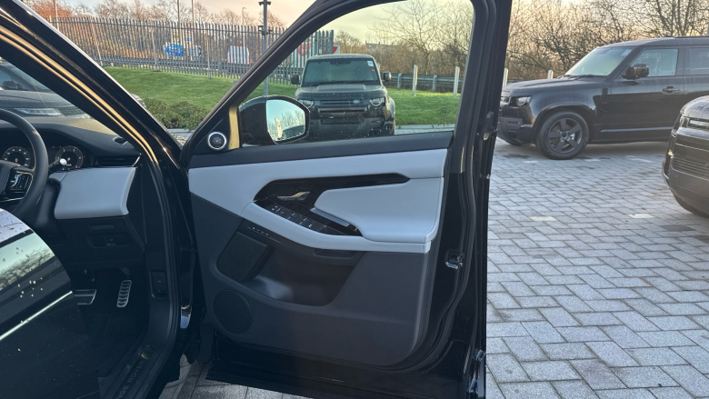 Land Rover Range Rover Evoque 2.0 D200 Edition 5dr Auto Diesel Hatchback